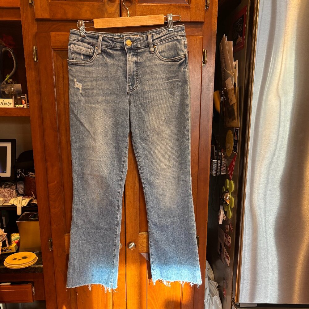 NWOT Kut from the Kloth Hi Rise Kelsey Fab Ab Ankle Flare 6
